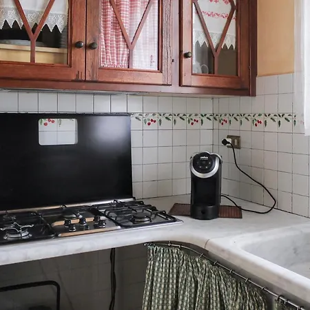 Comfy Near The Station With Balcony! * Lucca