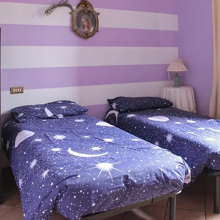 Comfy Near The Station With Balcony! Apartment Lucca